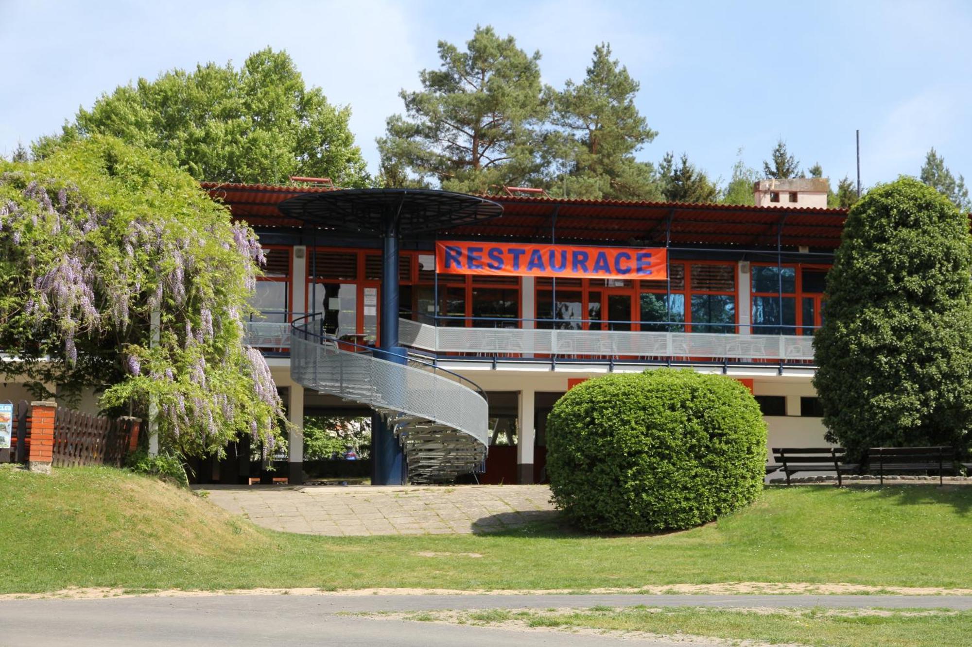 Juniorcamp Nová Živohošť Krecovice Exterior foto