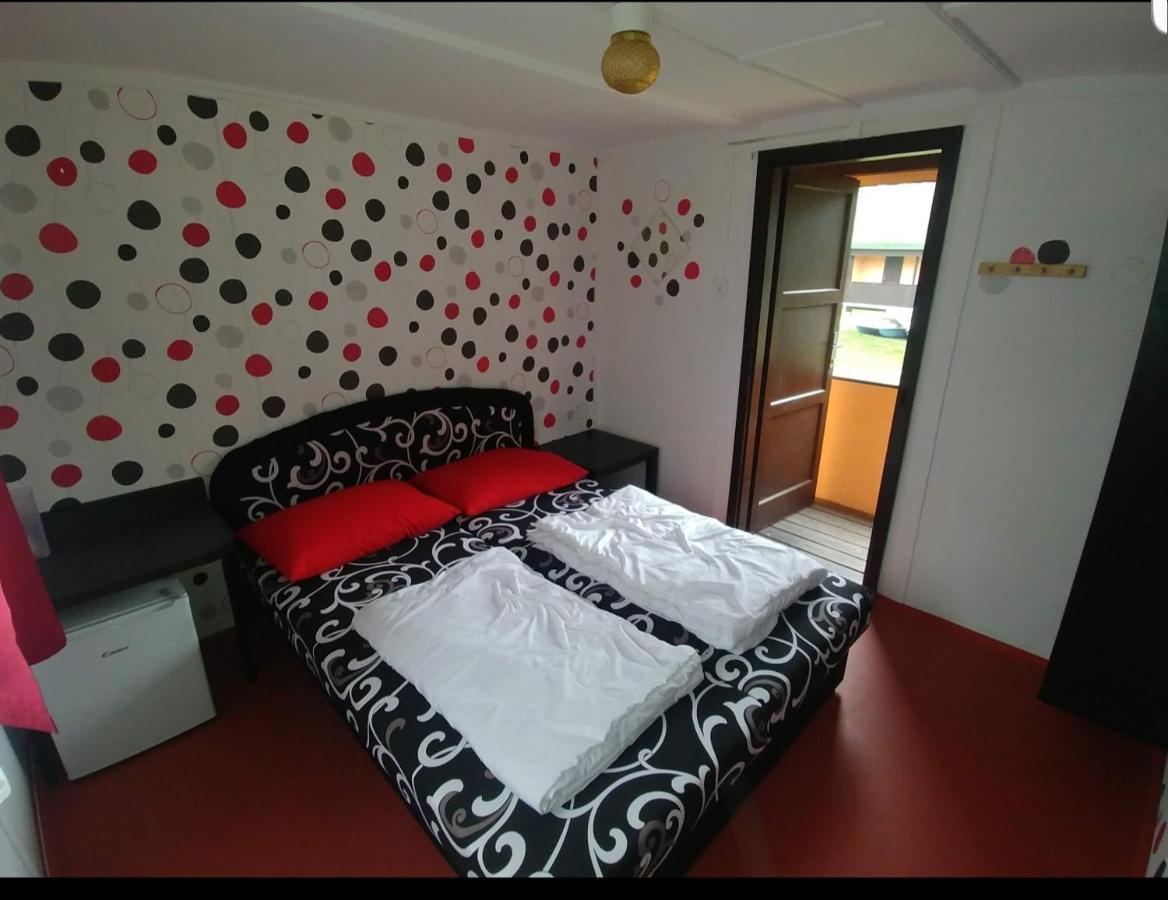 Juniorcamp Nová Živohošť Krecovice Exterior foto